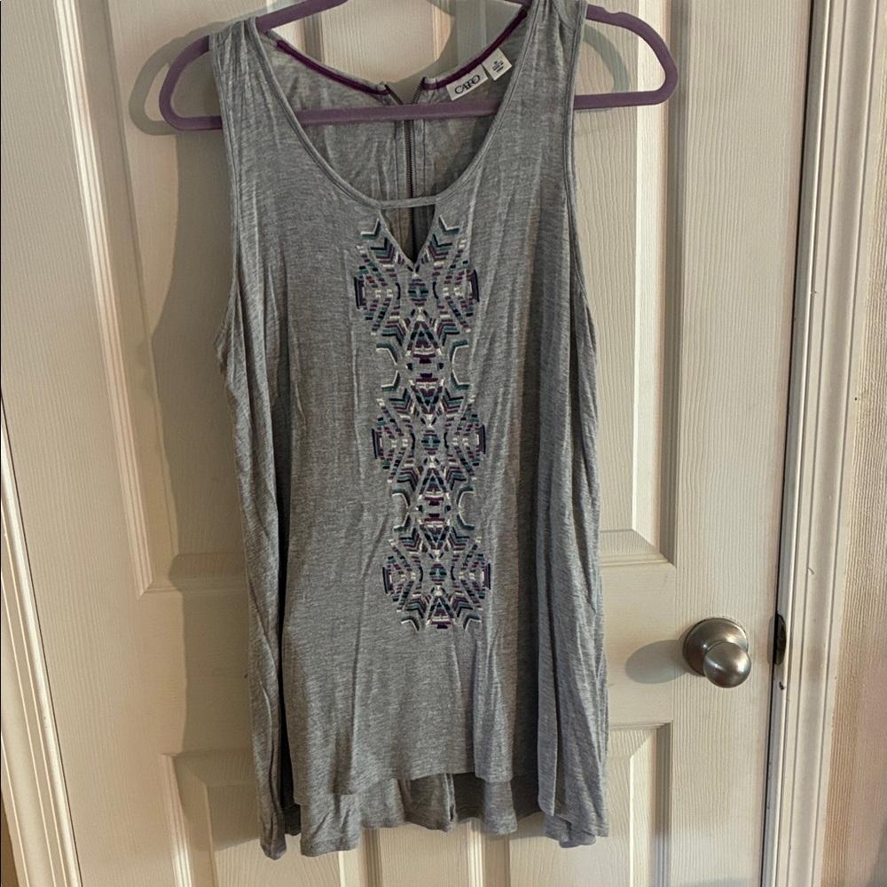 Cato medium embroidered top